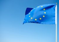 Βιομετρικό «μπλόκο» στα σύνορα της ΕΕ: Το EES φέρνει ουρές-μαμούθ και φόβους χάους το καλοκαίρι