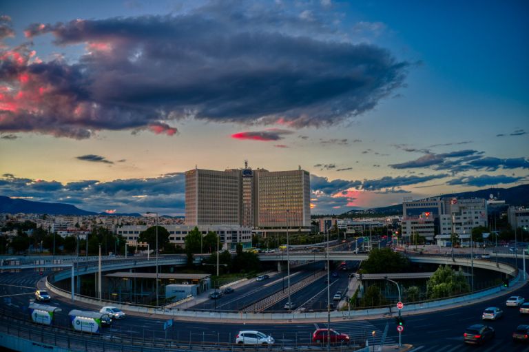 ΟΤΕ: Επενδύσεις 600 εκατ. το 2026 και νέα «φόρμουλα» αμοιβών μετόχων με βάση το FCF