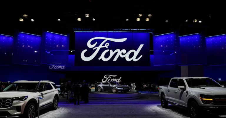 Ford: Γιγαντιαία ανάκληση άνω των 4,3 εκατ. οχημάτων στις ΗΠΑ λόγω σφάλματος λογισμικού