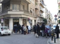 Καθαρά Δευτέρα: Ποια καταστήματα θα είναι ανοιχτά και τι θα ισχύσει για αγορές και σούπερ μάρκετ