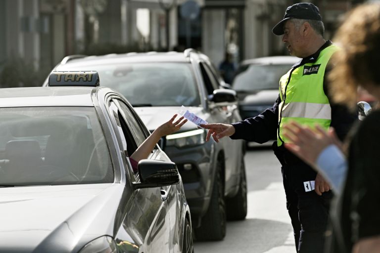 Αττική: «Σαφάρι» της Τροχαίας με 33.499 αλκοτέστ σε τρεις ημέρες και 4.033 παραβάσεις