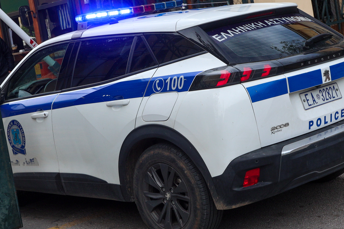 Ηράκλειο: Κατάστημα-«βιτρίνα» με πλαστά επώνυμα – Κατασχέθηκαν σχεδόν 500 προϊόντα