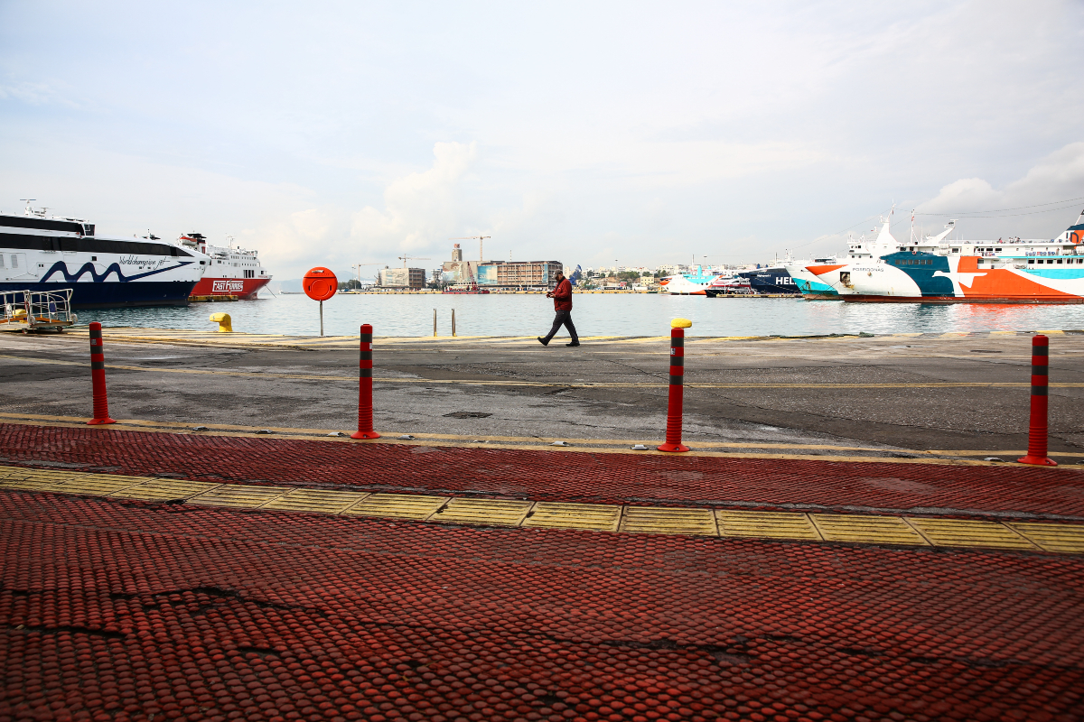 Ο Πειραιάς ως «βαρόμετρο» Ασίας–Ευρώπης: Βουτιά 14,7% στα containers τον Ιανουάριο