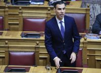 ΕΣΥ 2026: 8.000 θέσεις προσωπικού και 250 νέα ασθενοφόρα για το ΕΚΑΒ