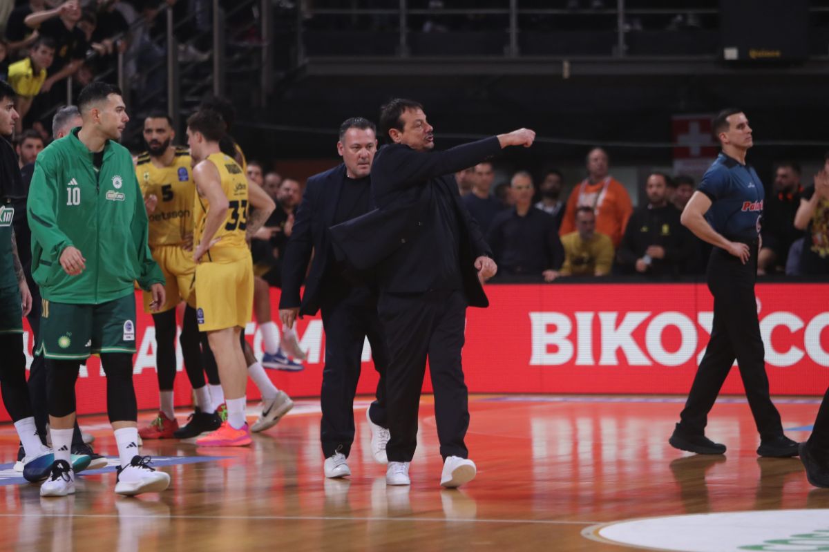 ΑΠΟΒΛΗΘΗΚΕ ο Αταμάν: Ένταση, διαμαρτυρίες και αποδυτήρια στο Άρης – Παναθηναϊκός AKTOR