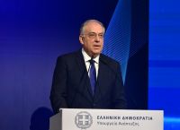 400 εκατ. ευρώ για στήριξη της ελληνικής βιομηχανίας στην «καθαρή» τεχνολογία