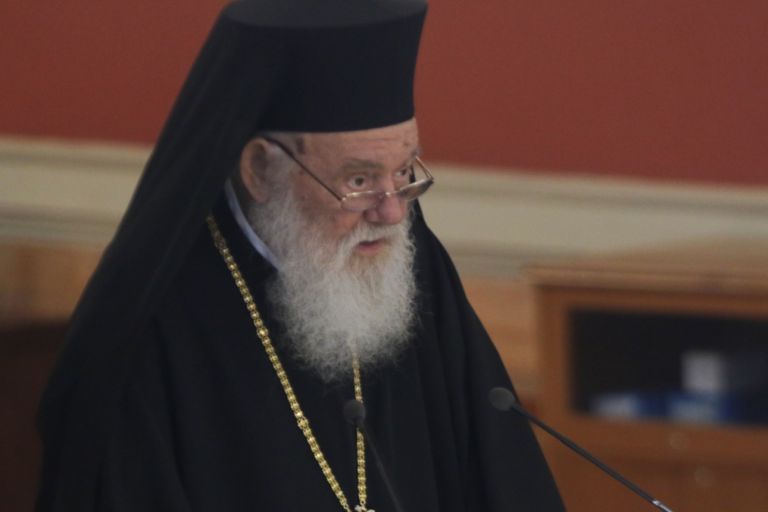 «Μπορώ και χωρίς τον θρόνο» – Ο Ιερώνυμος άνοιξε παράθυρο διαδοχής;