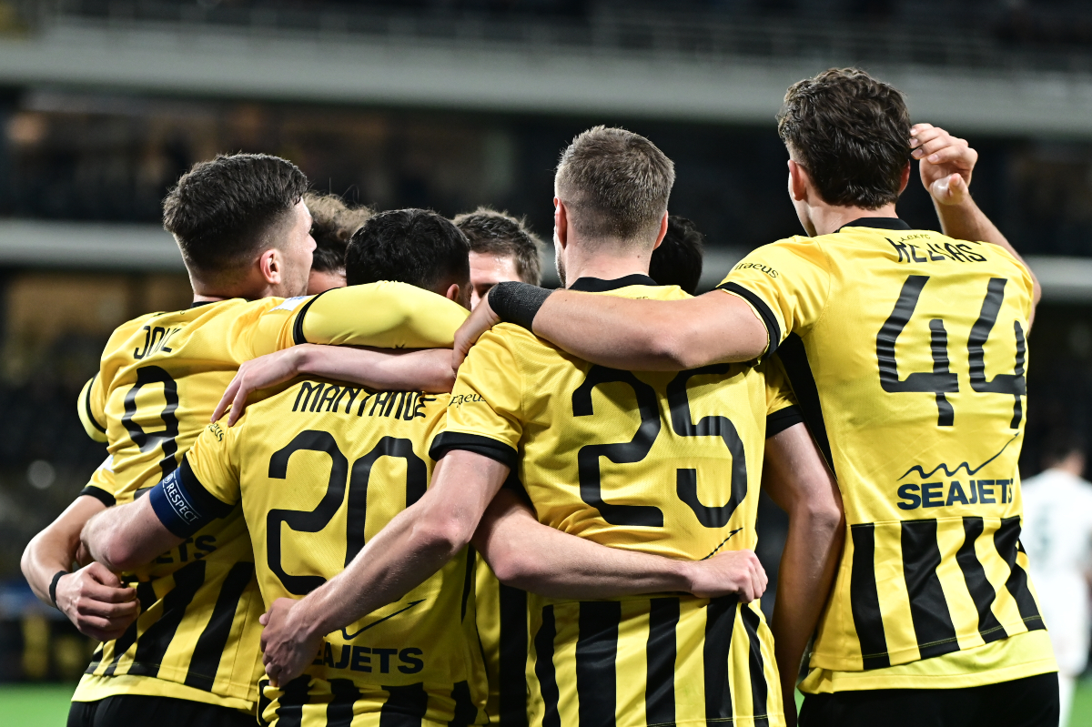 ΑΕΚ στον Βόλο: «Κιτρινόμαυρο» Πανθεσσαλικό, συσπείρωση στις εξέδρες, δουλειά στο χορτάρι