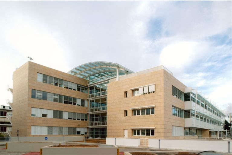 ΕΚΤΕΡ: Σύμβαση για την ανέγερση των νέων γραφείων του ANTENNA