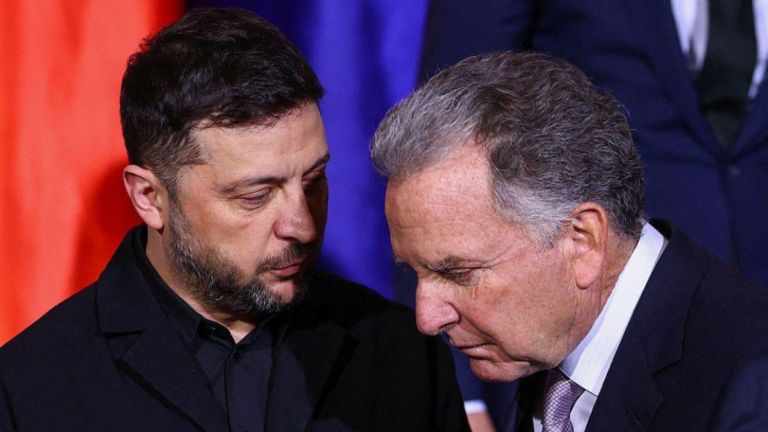 Τριμερής διάλογος για το Ουκρανικό στο Άμπου Ντάμπι: Πάγωμα μετώπου ή ουκρανική υποχώρηση;