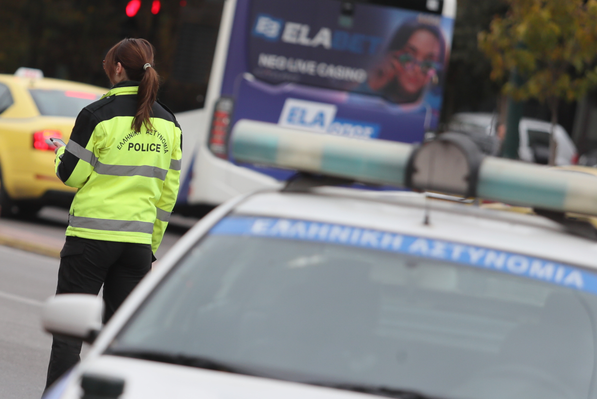 Χιλιάδες οδηγοί χωρίς δίπλωμα: «Καταιγίδα» ελέγχων, αυστηρός ΚΟΚ και μηδενική ανοχή