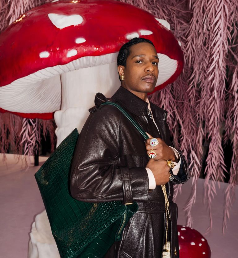 Chanel Υψηλή Ραπτική στο Παρίσι: οι A-listers έγιναν «ντόπιοι» στην πρώτη συλλογή του Matthieu Blazy