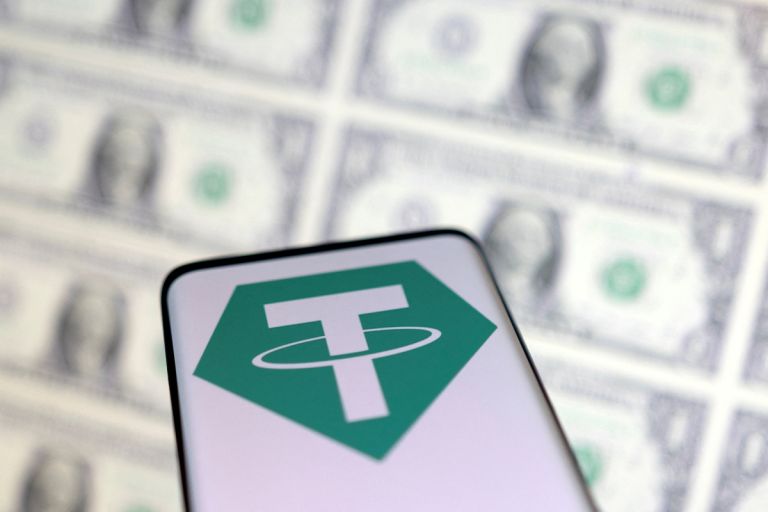 Tether: Η επιθετική αντεπίθεση του Πάολο Αρντοΐνο στην αμερικανική αγορά των stablecoins