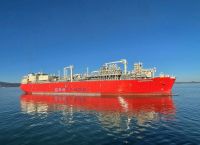 Gastrade και DFC στο τραπέζι για το FSRU «Θράκη» με φόντο τον Κάθετο Διάδρομο