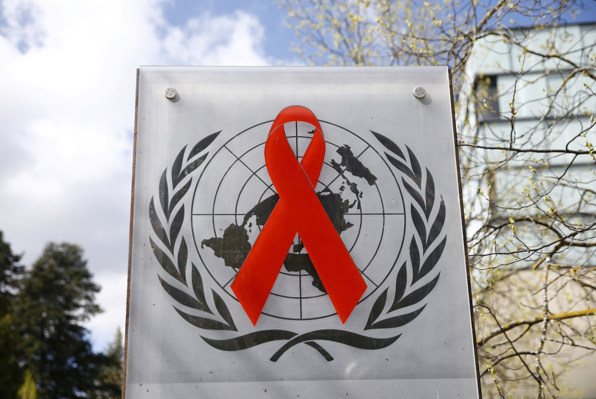 HIV: Νέο «ένα χάπι την ημέρα» δείχνει ισοδύναμη αποτελεσματικότητα και λιγότερο βάρος θεραπείας