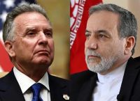 Διπλωματικό Θρίλερ: ΗΠΑ–Ιράν — Οι Άραβες «σώζουν» τις συνομιλίες στο Ομάν