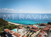 Ανοίγει την Πρωτομαγιά το MERAVIA- Leonardo Limited Edition στη Χαλκιδική