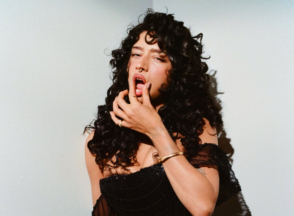 Ποια είναι η Odessa A’zion: Η «scream queen» που κλέβει την παράσταση στο Marty Supreme