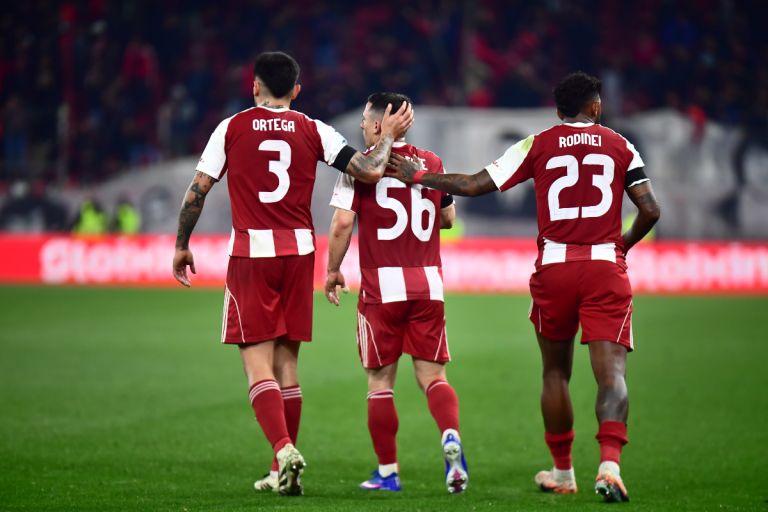 Ολυμπιακός στα ντέρμπι: Γιατί χάθηκε η περσινή «κυριαρχία» και τι πρέπει να αλλάξει