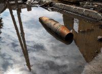 Ασπρόπυργος: Σύλληψη 43χρονης για επικίνδυνα απόβλητα σε επιχείρηση σκραπ και μεταχειρισμένων