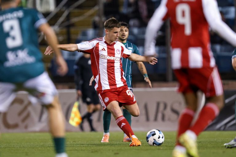 Stoiximan Super League: Η βαθμολογία μετά την «Γκέλα» του Ολυμπιακού στη Λιβαδειά και φωτιά στην κορυφή