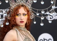 Chappell Roan: Πώς η «Good Luck, Babe!» τραγουδίστρια έγινε το νέο φαινόμενο της pop