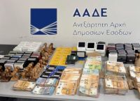 Κακουργηματικές διώξεις στους 11 για το κύκλωμα αχυρανθρώπων που εξάρθρωσε η ΑΑΔΕ