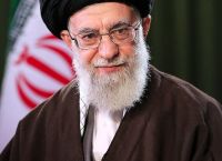 Σκηνικό Πολέμου στην Τεχεράνη: Σχέδιο Διαδοχής Χαμενεΐ και Πύραυλοι «Κλειδώνουν» το Ισραήλ