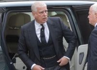 Αφέθηκε ελεύθερος ο πρίγκιπας Άντριου-Καμία πληροφορία από την αστυνομία για το τι θα ακολουθήσει