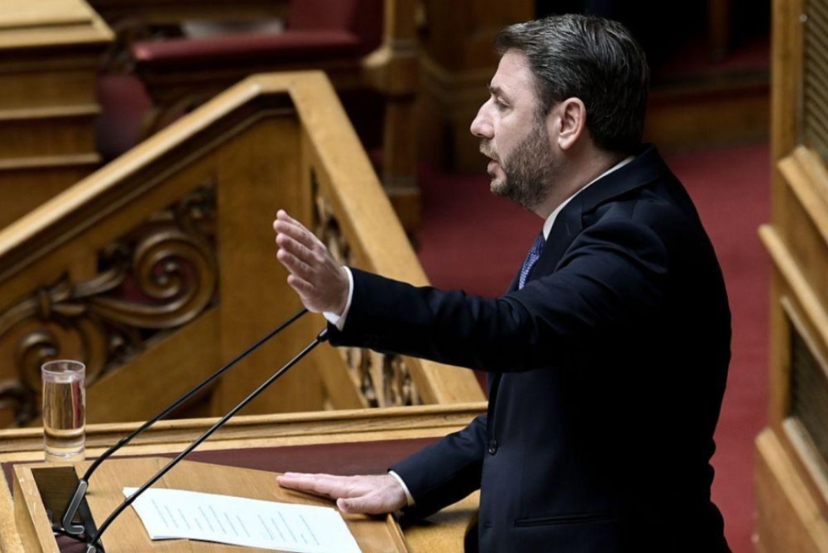 TikTok, Στεγαστική Κρίση και GenRent: Ο Ανδρουλάκης Βγαίνει στην Πιάτσα της Νέας Γενιάς