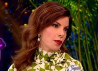 Η Αντελίνα Βαρθακούρη σοκάρει: “Δεν με αναγνωρίζω με τα κιλά μου – Τότε είχα κατάθλιψη!”