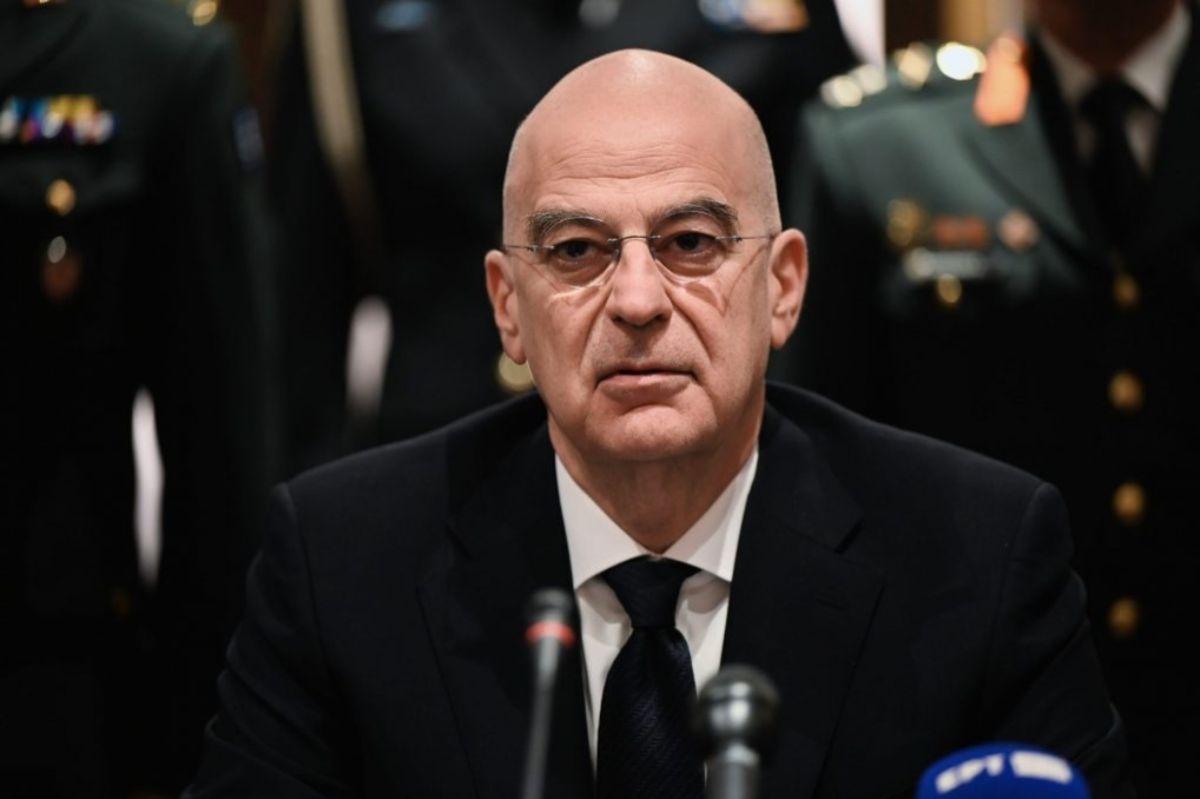 Δένδιας: Το Ιράν δεν έχει τη δυνατότητα να χτυπήσει την Ελλάδα – Τα drones δεν είχαν κατεύθυνση στη Σούδα