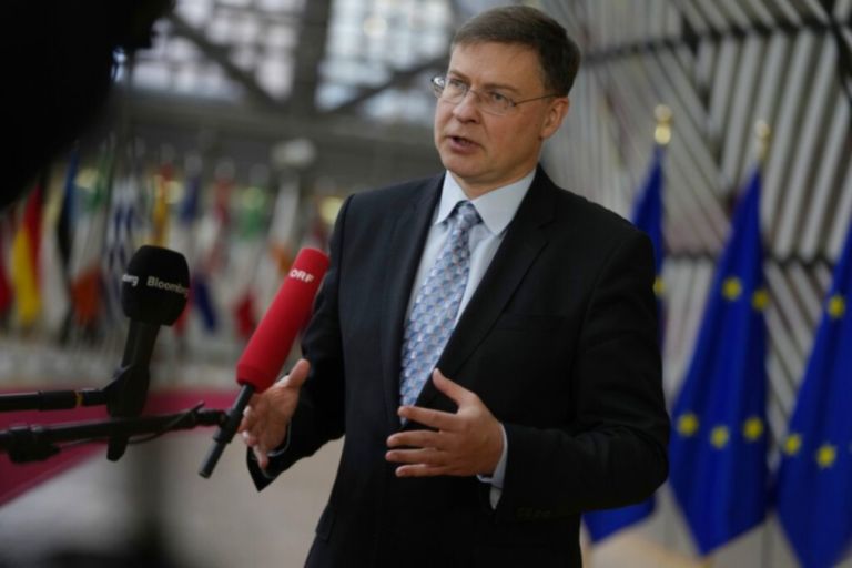 ΕΕ: Στο τραπέζι νέο πακέτο κυρώσεων κατά της Ρωσίας–Προβληματισμός της Αθήνας για τις επιπτώσεις στη ναυτιλία