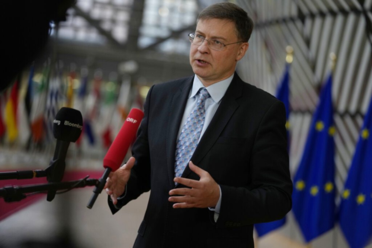 ΕΕ: Στο τραπέζι νέο πακέτο κυρώσεων κατά της Ρωσίας–Προβληματισμός της Αθήνας για τις επιπτώσεις στη ναυτιλία