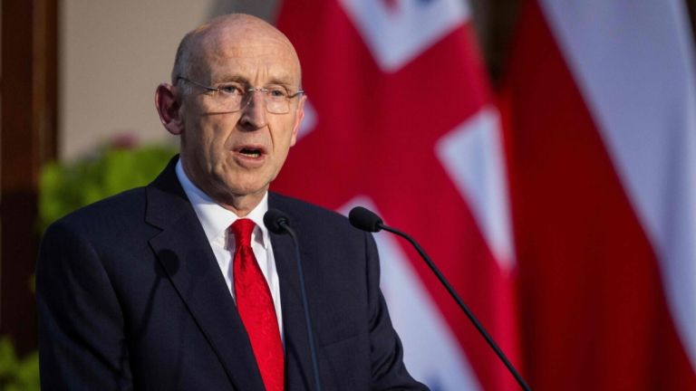 Δυτικοί Σύμμαχοι Δεσμεύουν 35 Δισ. Δολάρια για την Ουκρανία–Ενισχυμένη Στρατιωτική Υποστήριξη,Πίεση στη Ρωσία