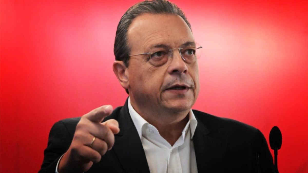 Φάμελλος κατά Μητσοτάκη: Οργανωμένο σχέδιο παρακράτους μετά τις καταδίκες για το Predator στη Βουλή