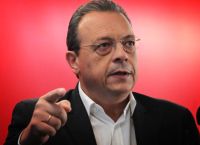 Φάμελλος κατά Μητσοτάκη: Οργανωμένο σχέδιο παρακράτους μετά τις καταδίκες για το Predator στη Βουλή