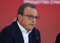 Ο Φάμελλος ανοίγει μέτωπο σκανδάλου: «Πάρτι ευρωπαϊκών πόρων με κυβερνητική κάλυψη»