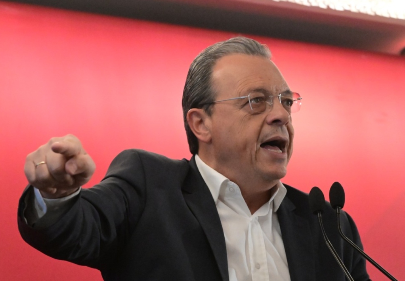 Ο Φάμελλος καταγγέλλει «καθεστώς διαφθοράς» και αφανισμό της περιφέρειας