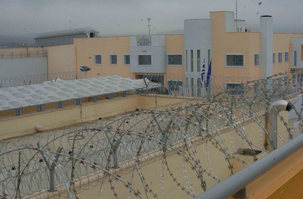 Ένοπλη δολοφονία στις φυλακές Δομοκού: Ισοβίτης σκότωσε συγκρατούμενό του μέσα στο αρχιφυλακείο