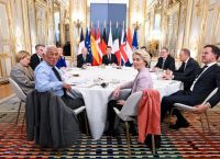 Γερμανία Γαλλία σε Στρατηγικές Συνομιλίες για Ευρωπαϊκή Πυρηνική Ομπρέλα: Ο δρόμος προς Αμυντική Αυτονομία;