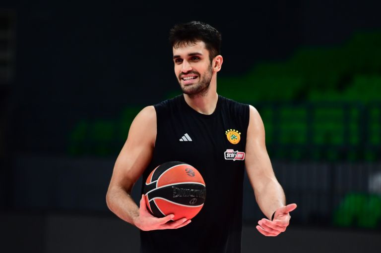 Παναθηναϊκός AKTOR: Εκτός Γιούρτσεβεν και Φαρίντ με Κολοσσό, οι επιλογές Αταμάν