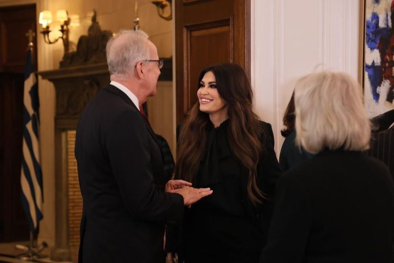 Κίμπερλι Γκίλφοϊλ υποδέχεται Αμερικανούς Γερουσιαστές – Άμυνα, ενέργεια και γεωπολιτική στο προσκήνιο