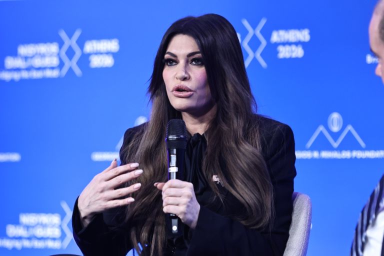 Κίμπερλι Γκιλφόιλ: «Η Ελλάδα αποτελεί πρότυπο του οράματος Τραμπ για ειρήνη μέσω της ισχύος»