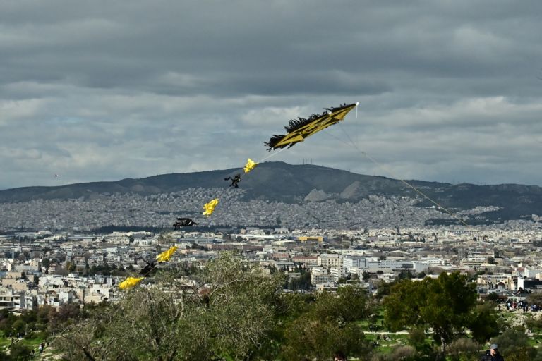 Με ήλιο και βοριάδες ο καιρός [23/2/26] για το πέταγμα του χαρταετού