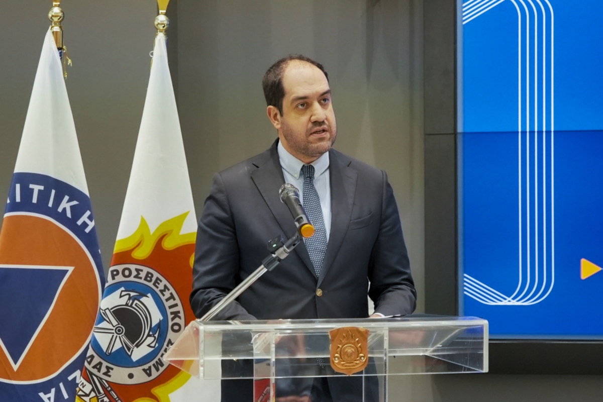 Ενεργή Μάχη: Η Μεγάλη Αναμόρφωση της Πολιτικής Προστασίας & η Παράδοξη Στάση της Αντιπολίτευσης