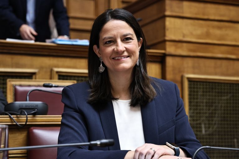 Κεραμέως προς αντιπολίτευση: Πείτε ξεκάθαρα αν στηρίζετε τις ΣΣΕ