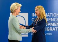 Ιταλικό ενεργειακό σοκ: Η Μελόνι «καταργεί» CO2-κόστος – σεισμός στην ενιαία αγορά και σύγκρουση με ΕΕ