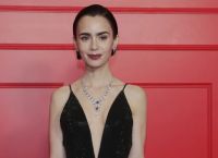 Λίλι Κόλινς για διατροφική διαταραχή: «Η ανάρρωση συνεχίζεται» και το μήνυμά της συγκλονίζει