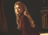 Λίντσεϊ Λόχαν: Εξώφυλλο-δήλωση στο Ντουμπάι και «ανοιχτή» στην ιδέα για περισσότερα παιδιά